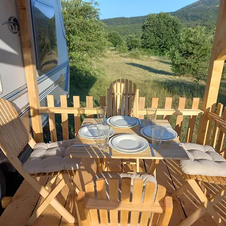 Tomiceva Koliba 2 Campeggio Rtanj